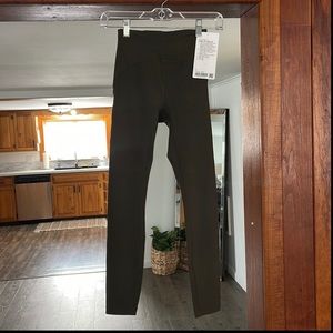 NWT Womens Instill Leggings Lululemon